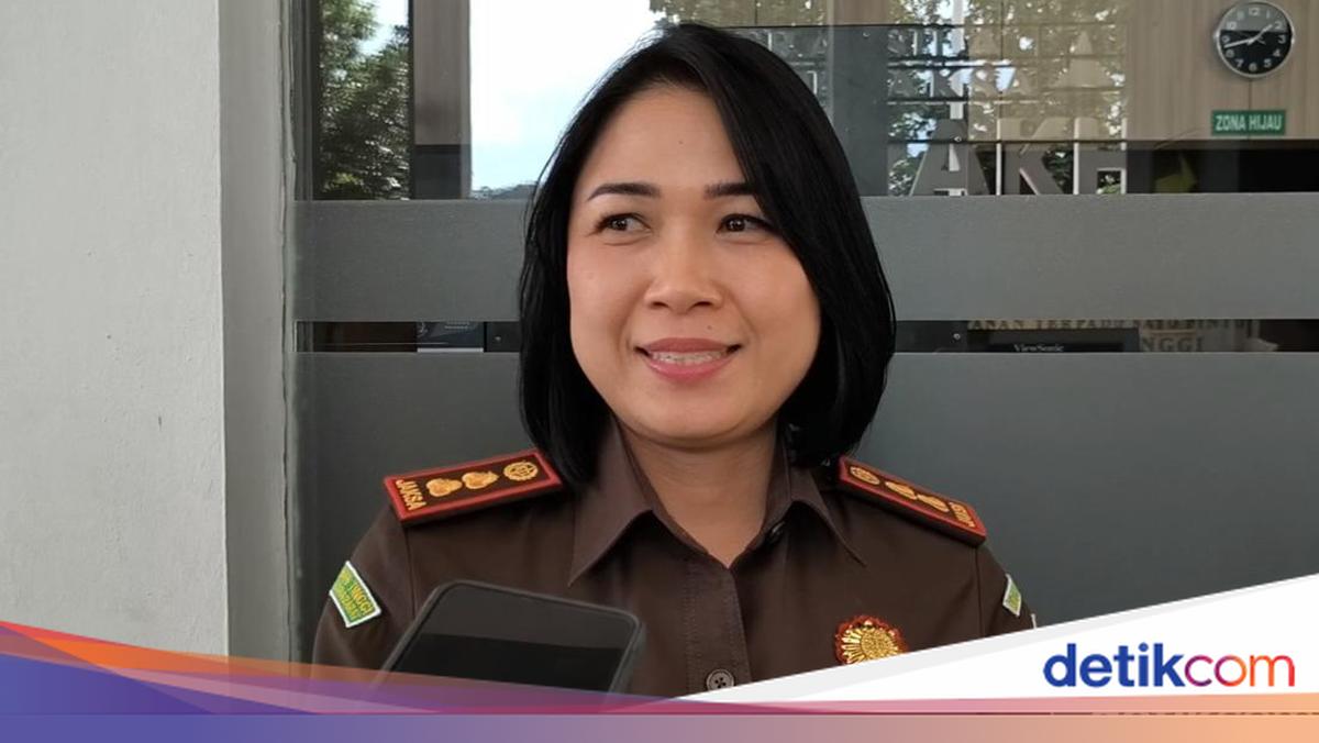 East Lombok Chromebook Corruption Probe Expands to Former Regent and Secretary