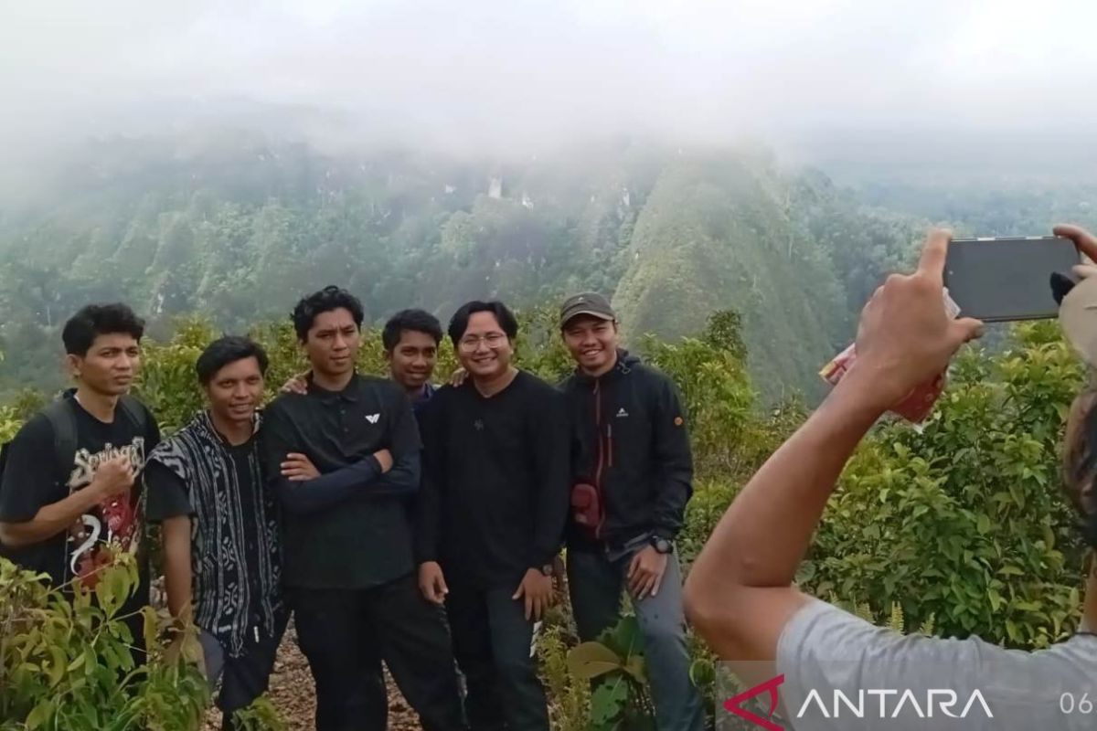 Beloyot: From a Narrow Cave to the Future of Berau Tourism