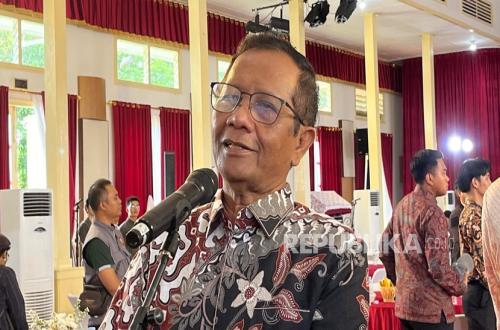 Mahfud MD Points Out Three Errors by Lawyer Oiwobo Who Dragged His Name into Tyo Report
