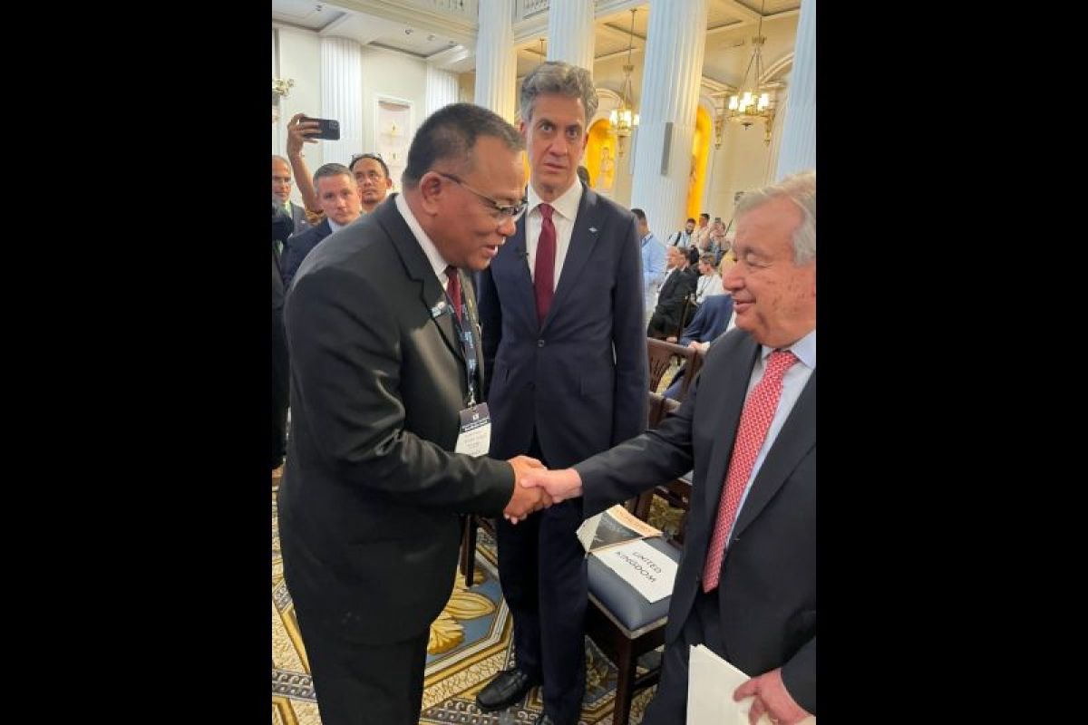Indonesia assures energy transition will protect workers and environment