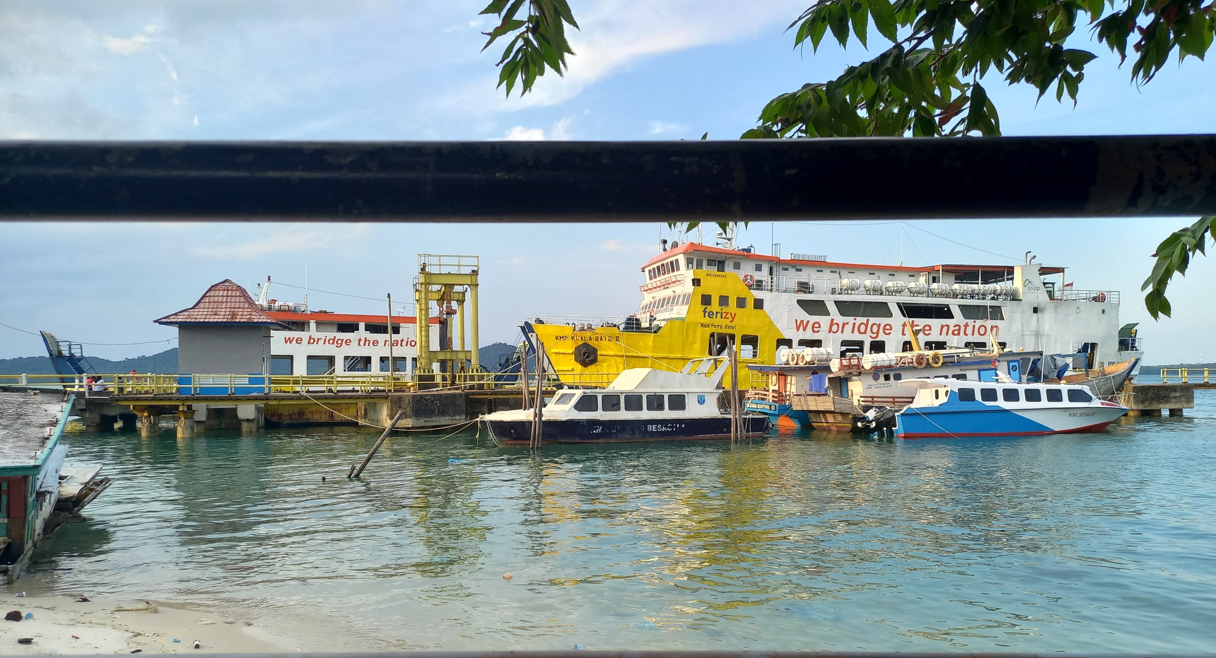 Sadai Port Temporarily Closed, South Bangka Government Requests Ferry Services Be Redirected