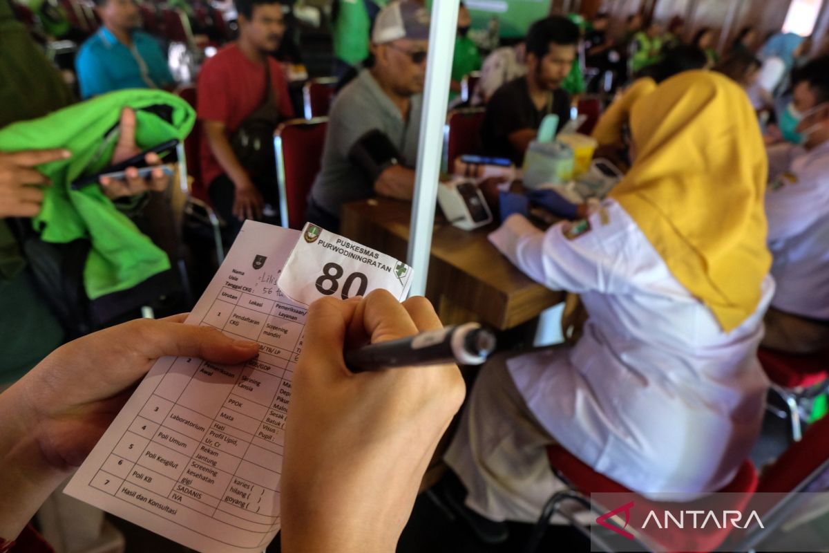 Bapemperda Reviews Private Clinic Involvement to Ease Puskesmas Queues