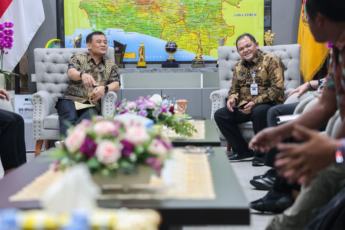 Rawa Pening attracts investor interest to become Central Java's premier water tourism destination