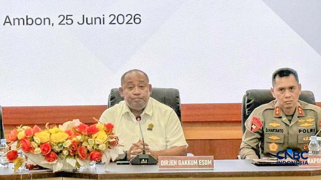 Twelve Chinese Nationals Wanted for Illegal Gold Mining in Maluku