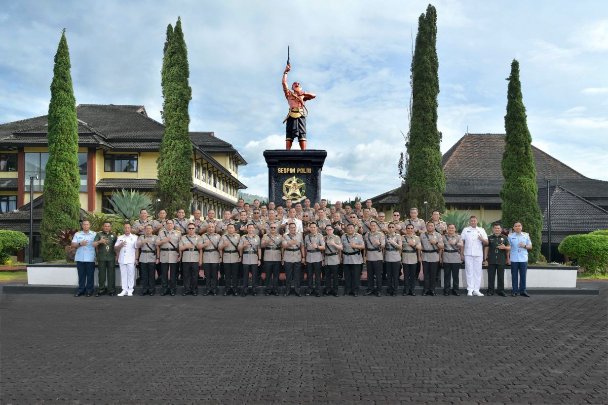 Police Leadership School Sharpens Future Generals with Digital Leadership and Social Empathy