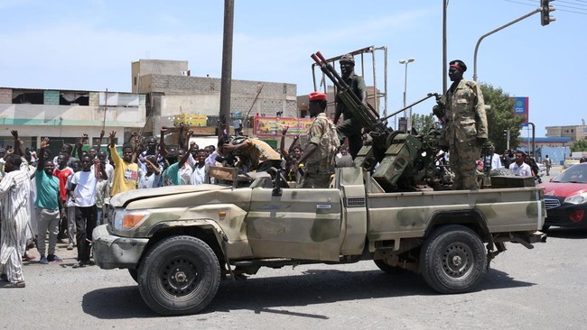 Rebels Print New Currency to Pay Civil Servants Amid Sudan's Chaos