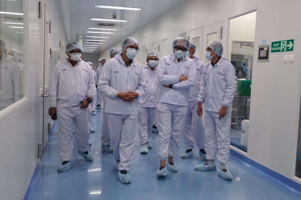 Kimia Farma Strengthens Domestic Drug Raw Material Production to Reduce Import Reliance