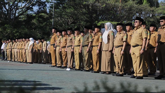 Finance Minister Mar'ie Muhammad Forbade His Children from Becoming Civil Servants