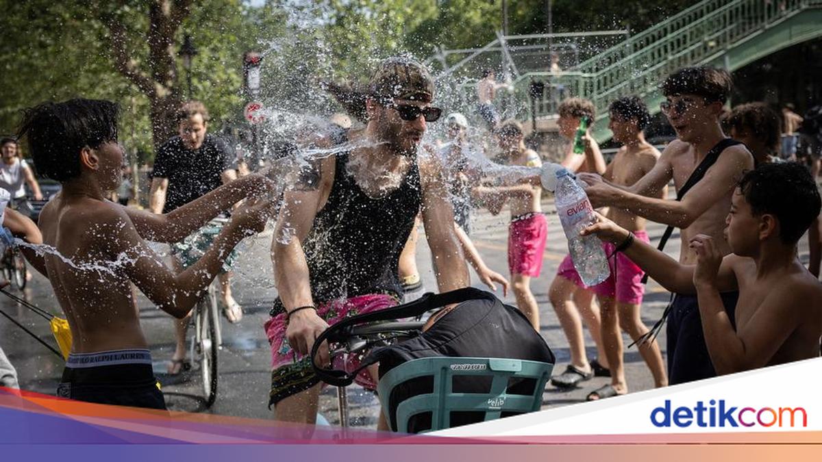 Extreme Heat in Europe Persists, Forcing Nuclear Shutdowns and Causing Hundreds of Deaths