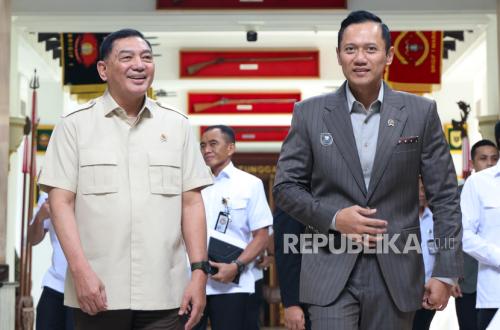 AHY Meets Defence Minister to Discuss National Airspace Security