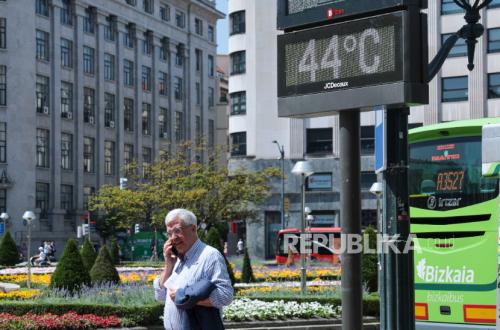 Heatwave in Italy Disrupts Economic Activity, Five Dead
