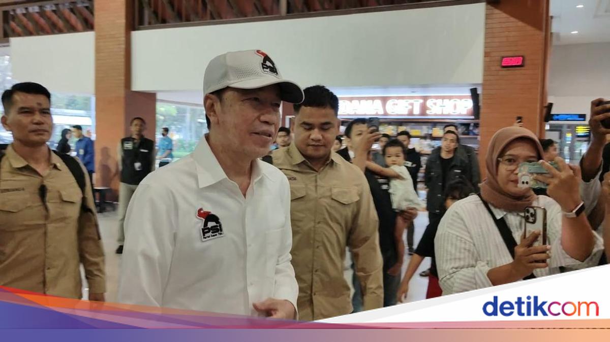 Jokowi Kicks Off Political Safari in Lampung with Major PSI Agenda