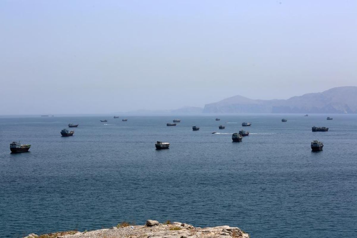 Oman: No plans to impose transit fees on Strait of Hormuz