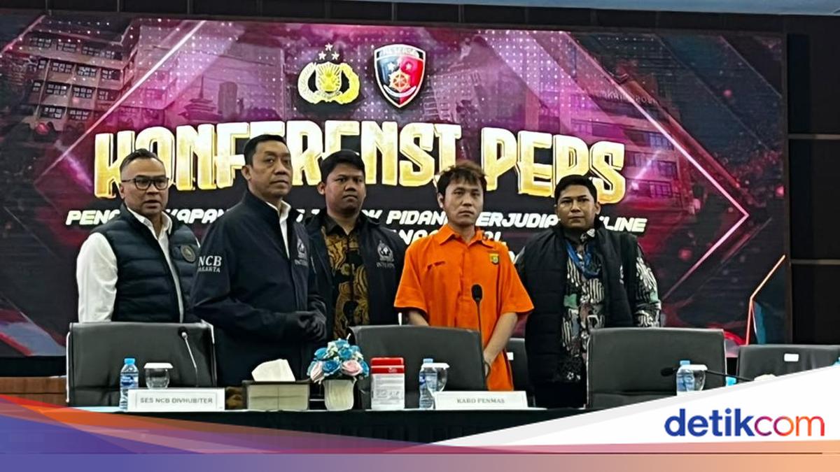 China's Most Wanted Fugitive Arrested by Indonesian Police at Soekarno-Hatta Airport