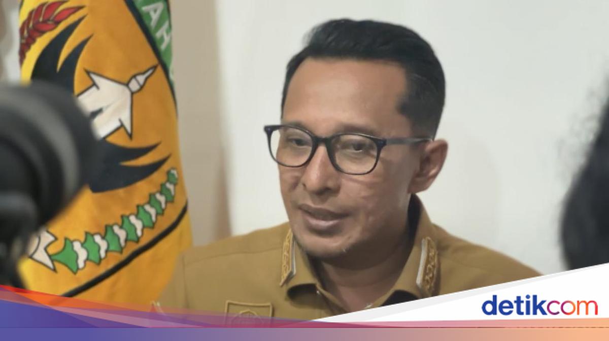 Tanah Datar Regent Thanks Dony Oskaria for Land Grant to Build 'Sekolah Rakyat'