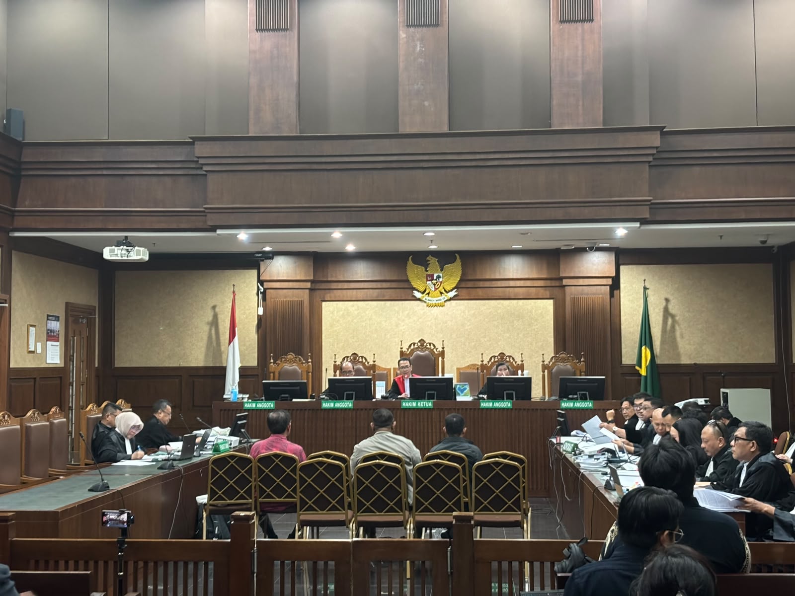 LPEI Corruption Trial: Witnesses Reveal Financing Risks and Takeover Collateral Status