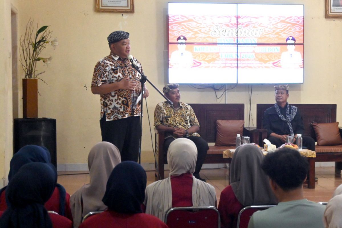 Cirebon Culture and Tourism Office Involves Teachers in Ancient Manuscript Study