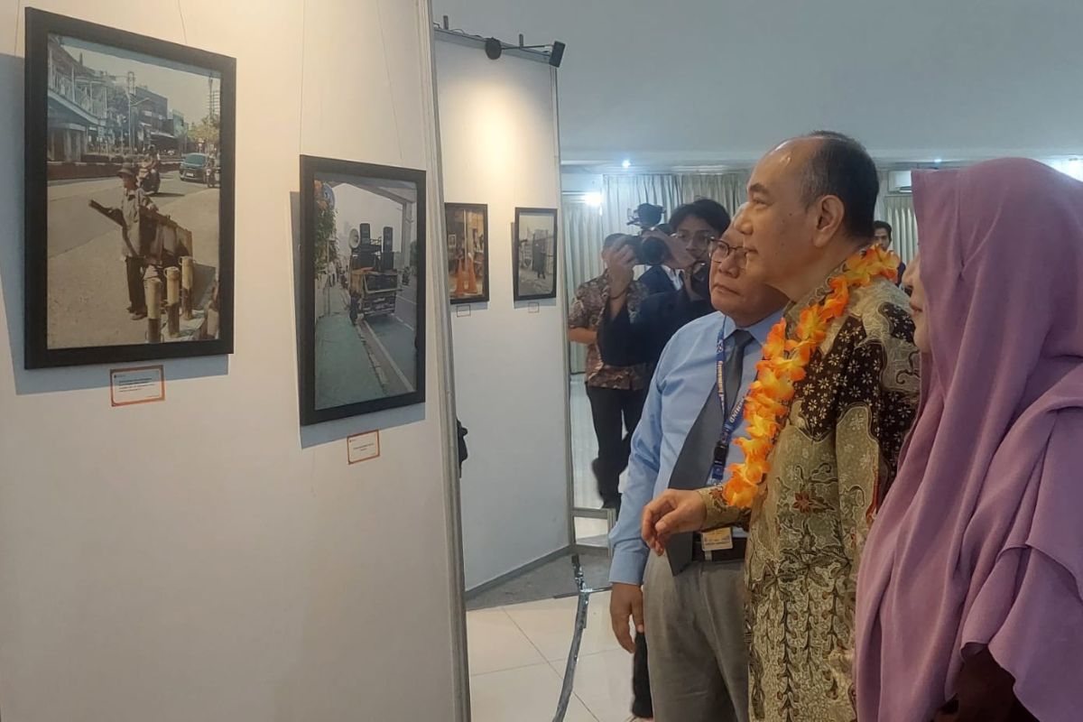 Photography Exhibition Serves as Industry Practice Laboratory for Communication Science Students