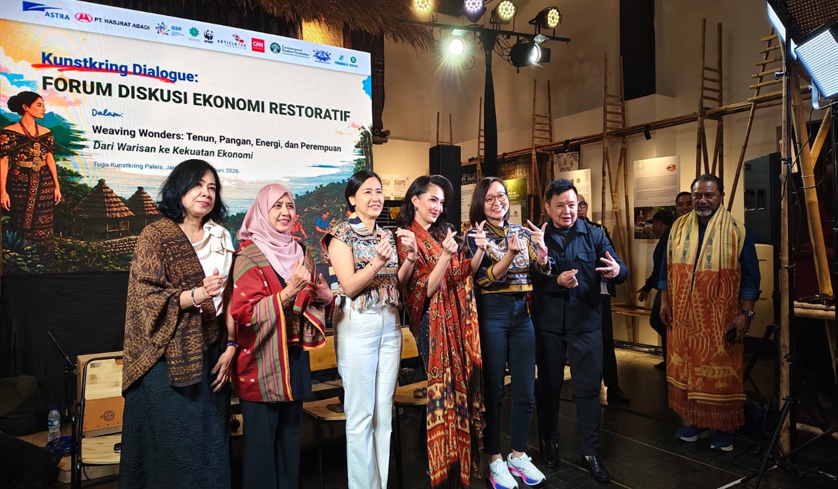 Cross-Sector Collaboration Key to Restorative Economy and Women's Role