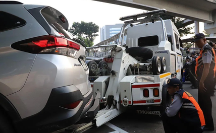 Dishub Permits Angled Parking on Jalan Mayjen Sutoyo Cawang to Ease Congestion
