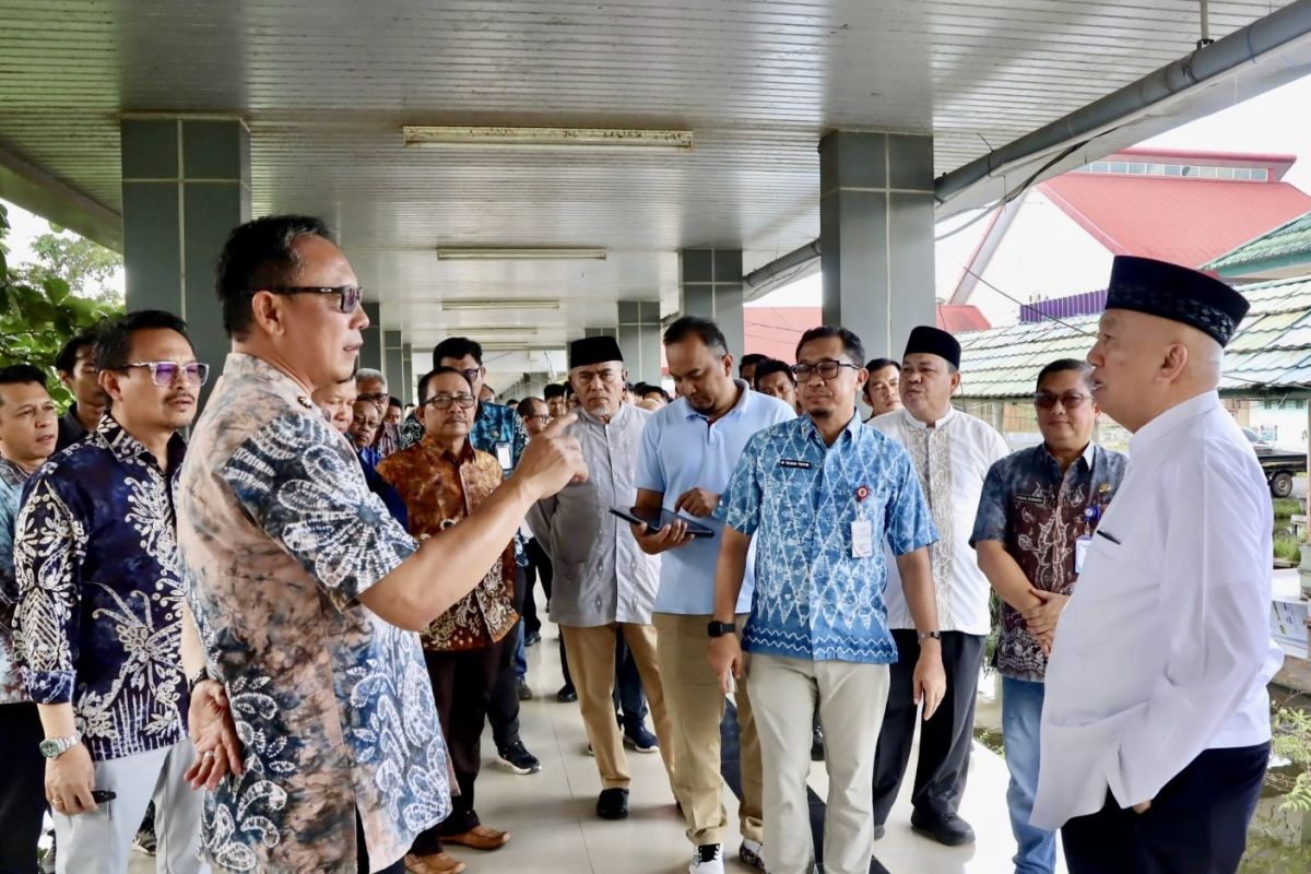 South Kalimantan Provincial Government Prepares Land for Integrated Cardiac Services Building