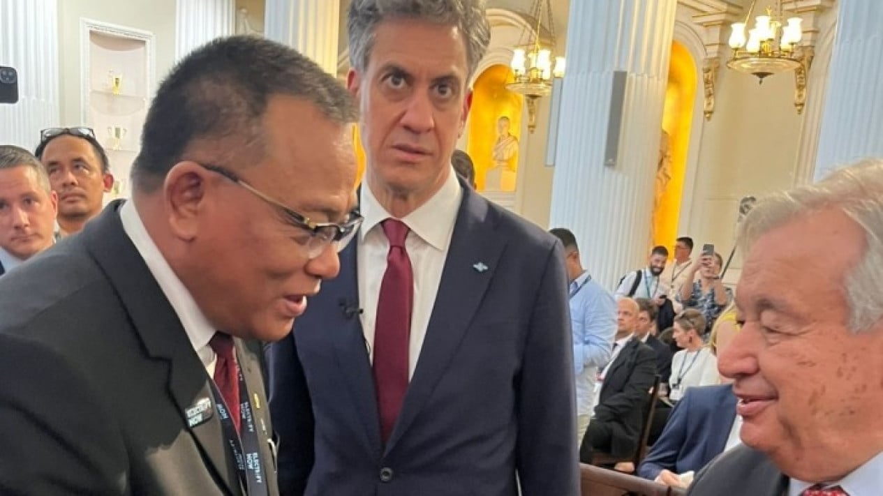 Indonesia Reaffirms Energy Transition Commitment at International Forum, Protecting Environment and Workers