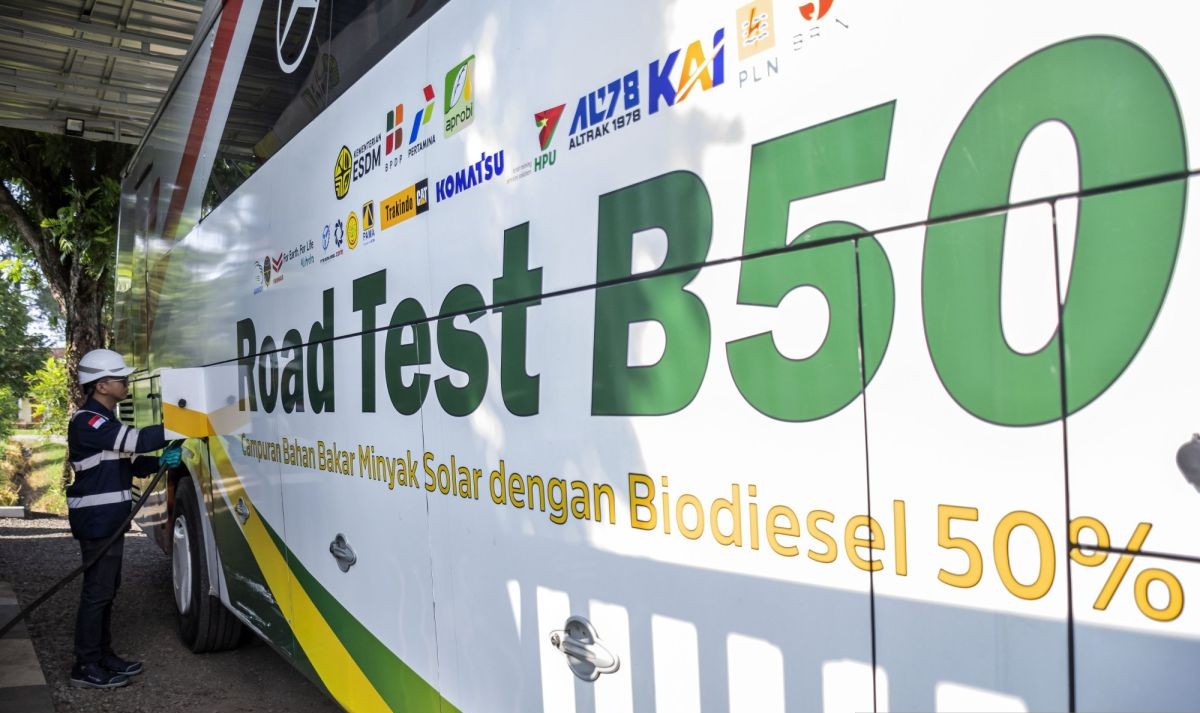 Palm Oil Farmers Urge Government Not to Rush B50 Implementation