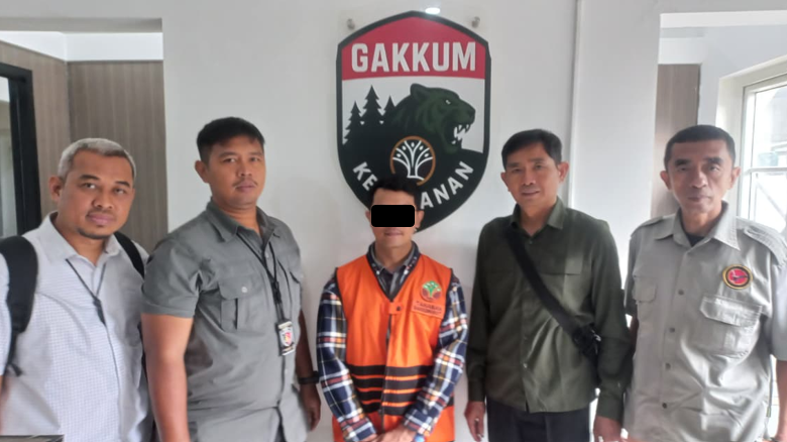 Smuggling of Javan Gibbon to Oman Foiled at Soekarno-Hatta Airport