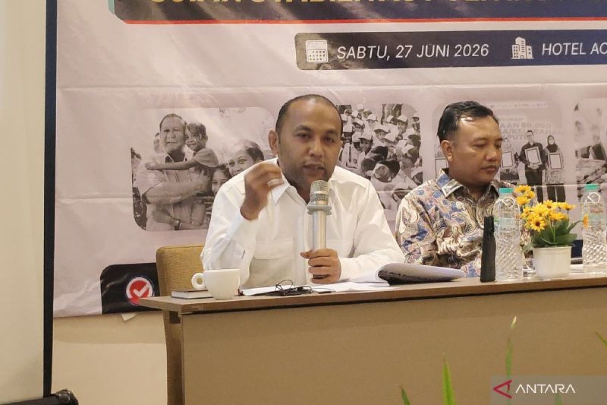 Prabowo aims for Indonesian children to be smart and healthy by 2045