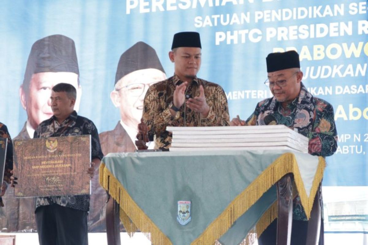 Minister: School Revitalisation Creates Decent Learning Spaces and Boosts Local Economy