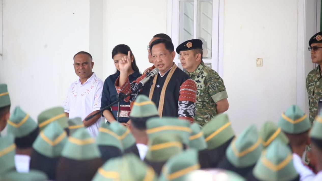Home Affairs Minister Tito Encourages NTT Defence University Students to Broaden Career Options