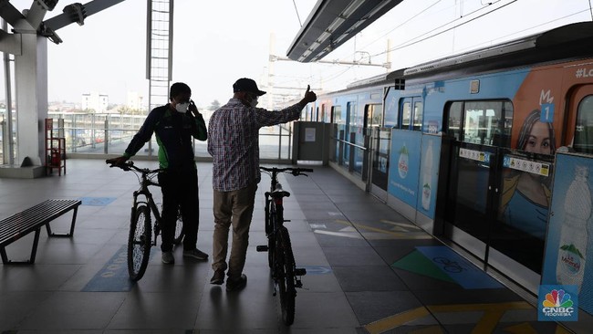 Indonesian Youths' Global Cycling Adventure with Rp 50 Ends in Unexpected Fate