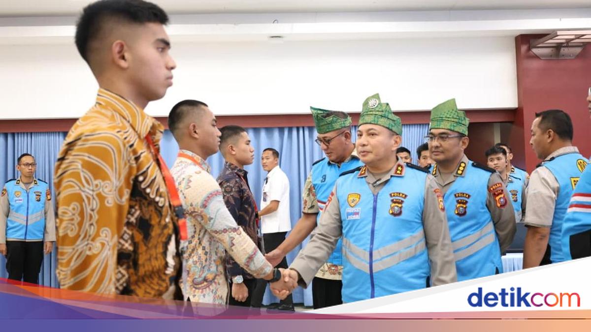 14 Riau Candidates Pass Regional Police Academy Selection, Urged to Uphold Integrity