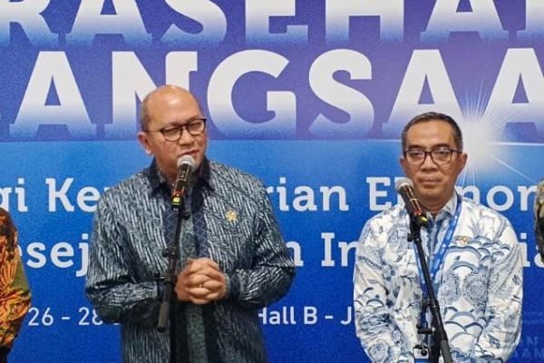 Rosan Urges Universities to Implement Research into Downstreaming Industries