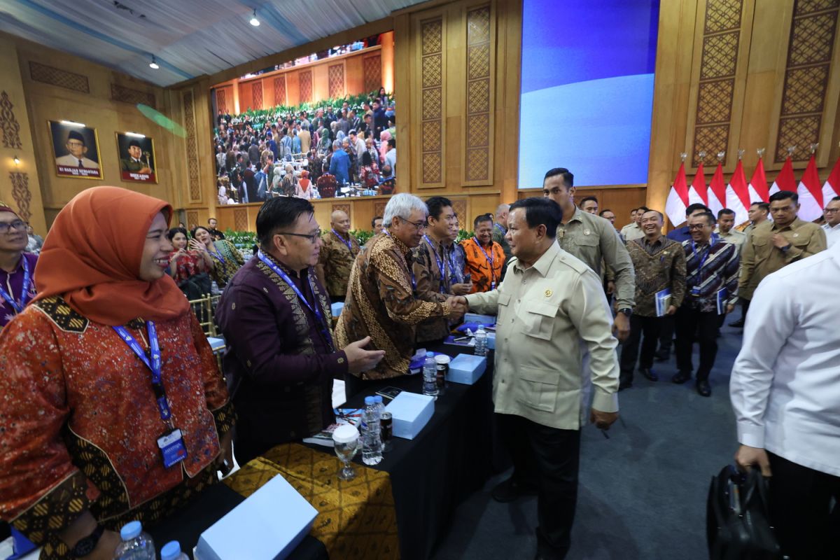 Prabowo Affirms Openness to Public Input, Including via Social Media