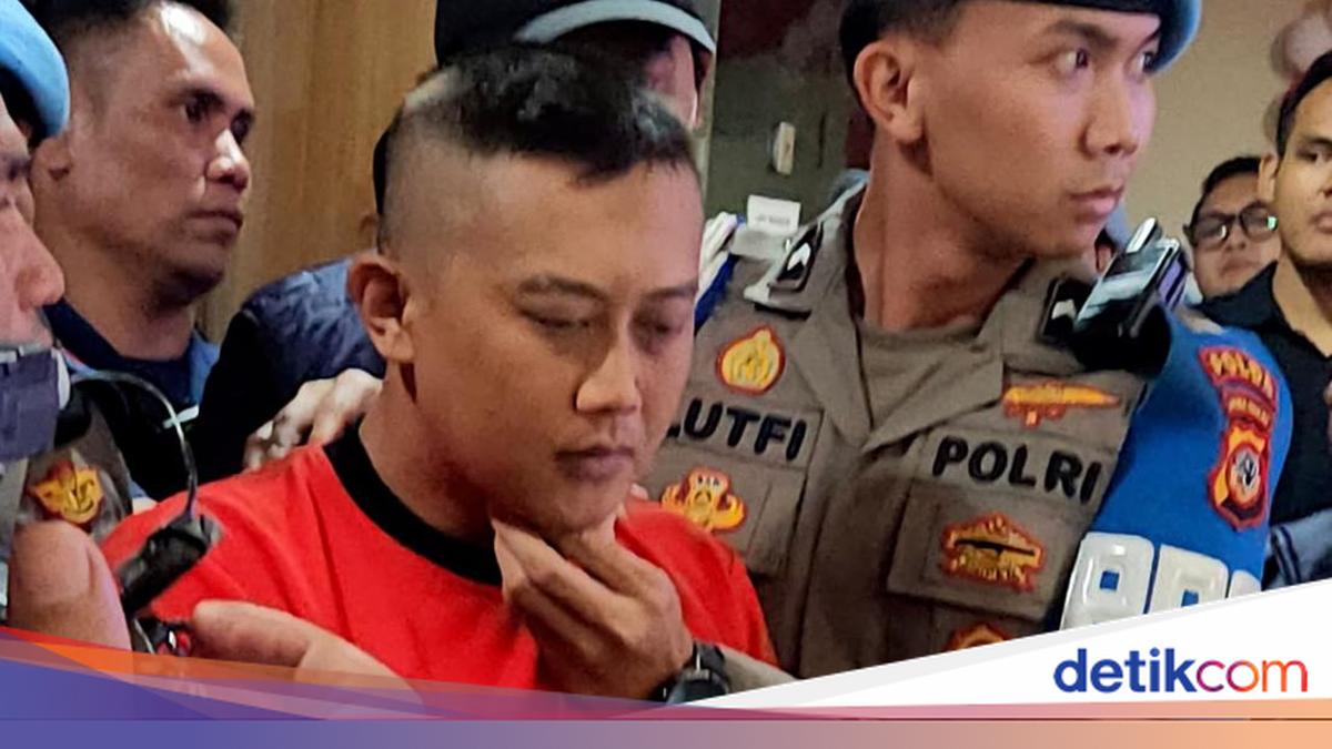 Taufik Hidayat Hit with Multiple Charges, Nine Prosecutors Assigned to Case