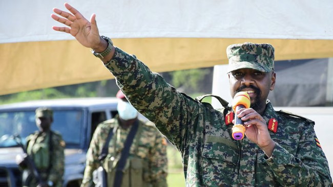 Military Chief Shuts Down Two Major Ugandan Media Outlets, Rejecting Press Freedom