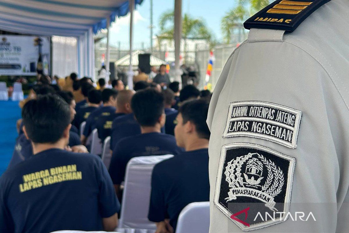 Minister says President preparing amnesty for 17 August