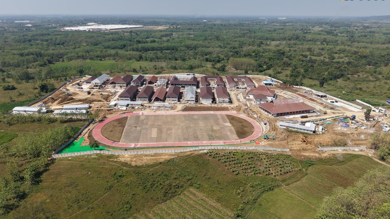 Indramayu's 'Sekolah Rakyat' to Feature FIFA-Standard Football Pitch