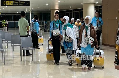 After Becoming Embarkation Pilot Project, Yogyakarta Deputy Governor Urges Uniform Use of E-Passports for Hajj Pilgrims