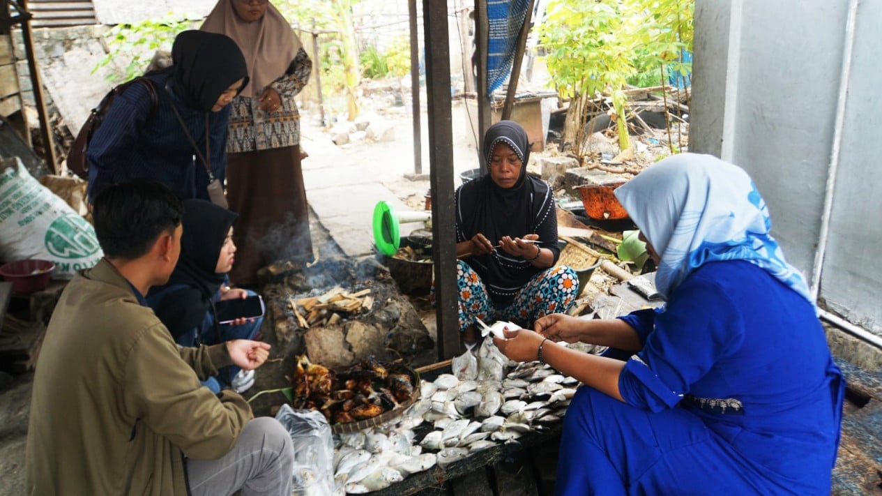 SIG Empowers Village Community in Tuban, Fosters 36 MSMEs