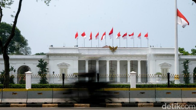 Why President Gus Dur Summoned His Economic Ministers to the Palace at 4 AM