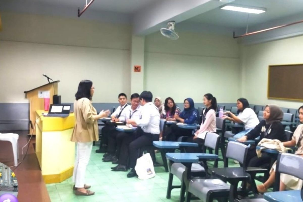 Unib sends students on ASEAN teaching practicum to boost future teacher competence