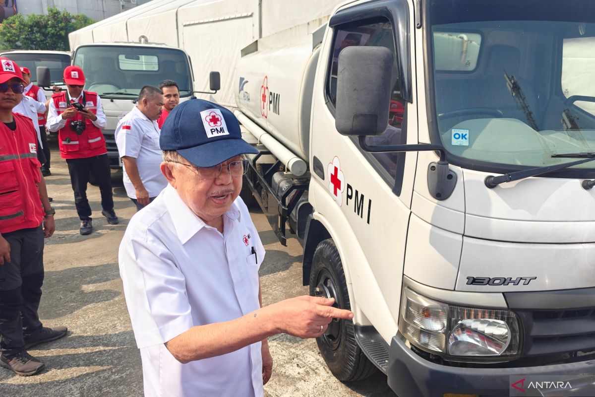 PMI Engages Mosques and Churches to Distribute National Clean Water Aid