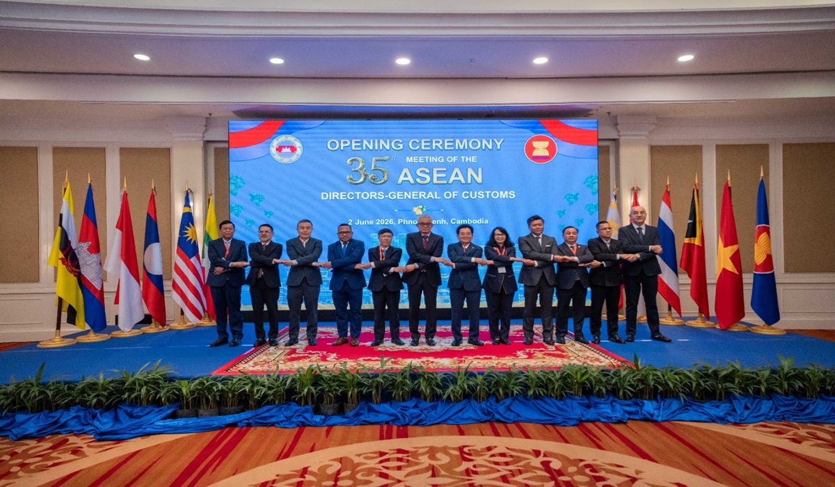 Customs Strengthens Regional Ties at 35th ASEAN Directors-General Meeting