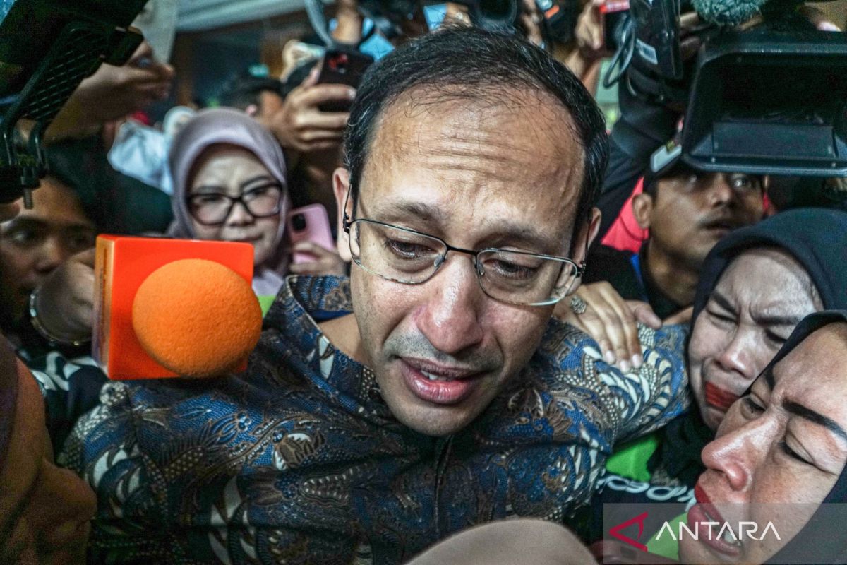 Aggravating and Mitigating Factors in Nadiem Makarim's Chromebook Corruption Verdict