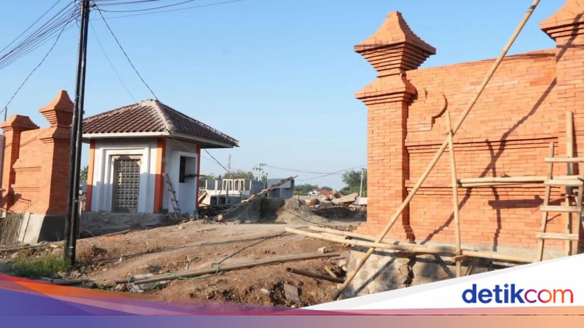Cirebon's 'Sekolah Rakyat' Features Gateway Blending Local Culture