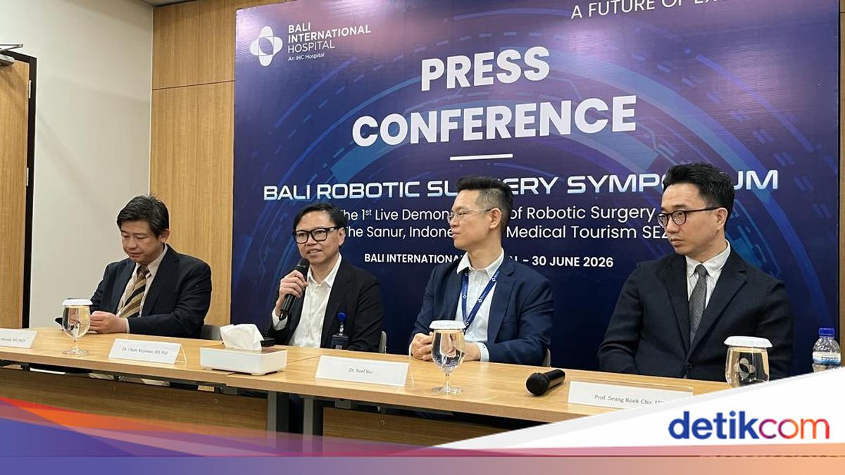 Bali International Hospital Performs First Robotic Surgery in Eastern Indonesia