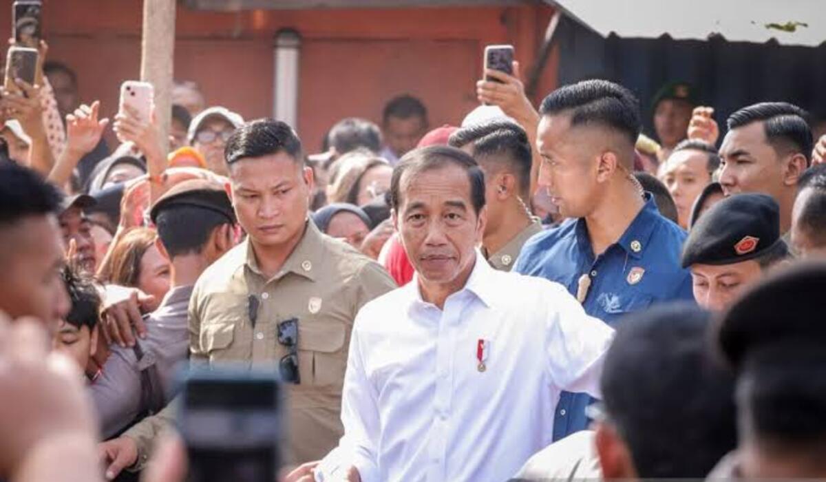 Analysts Say Jokowi's Political Safari Unlikely to Boost PSI's Electoral Prospects