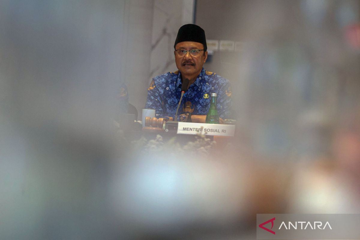 Social Affairs Minister: Proposal for Bill on LGBT Violations Deserves Follow-Up